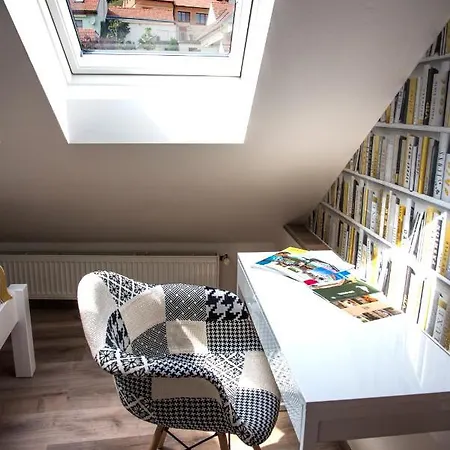 Apartment Veritas *